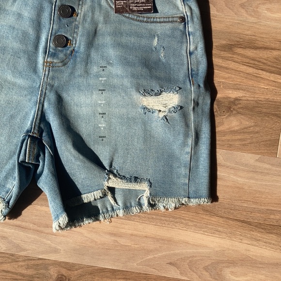 LC Lauren Conrad super high rise cut off distressed denim short 4 - Picture 6 of 17